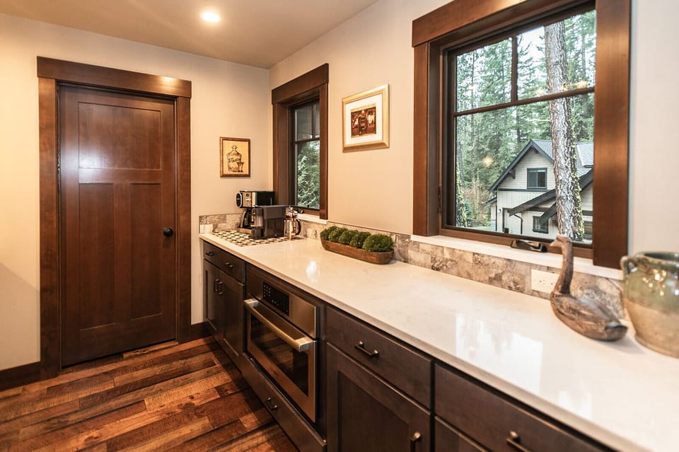 Wait, an entire area of the kitchen just for your beverage needs? Yes!