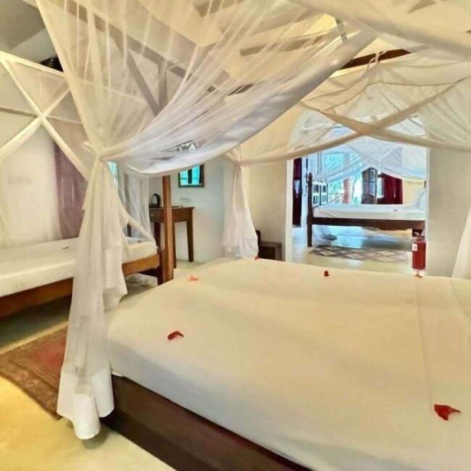 Family Room with Sea View | Free WiFi, bed sheets