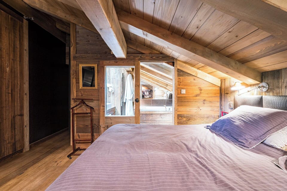 Chalet | 4 bedrooms, laptop workspace, iron/ironing board, bed sheets