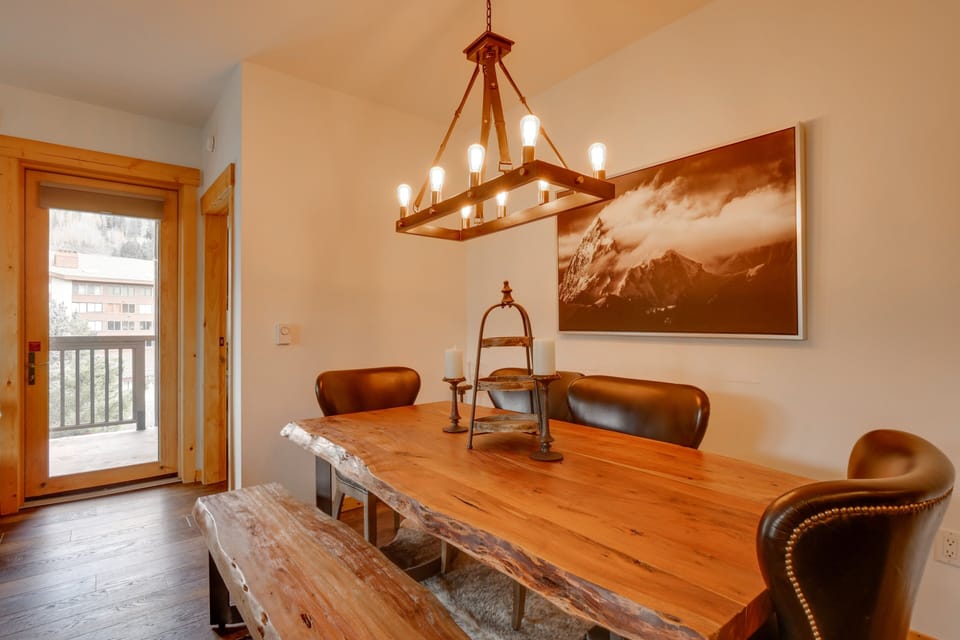 Indoors, Hardwood, Floor, Flooring, Dining Room