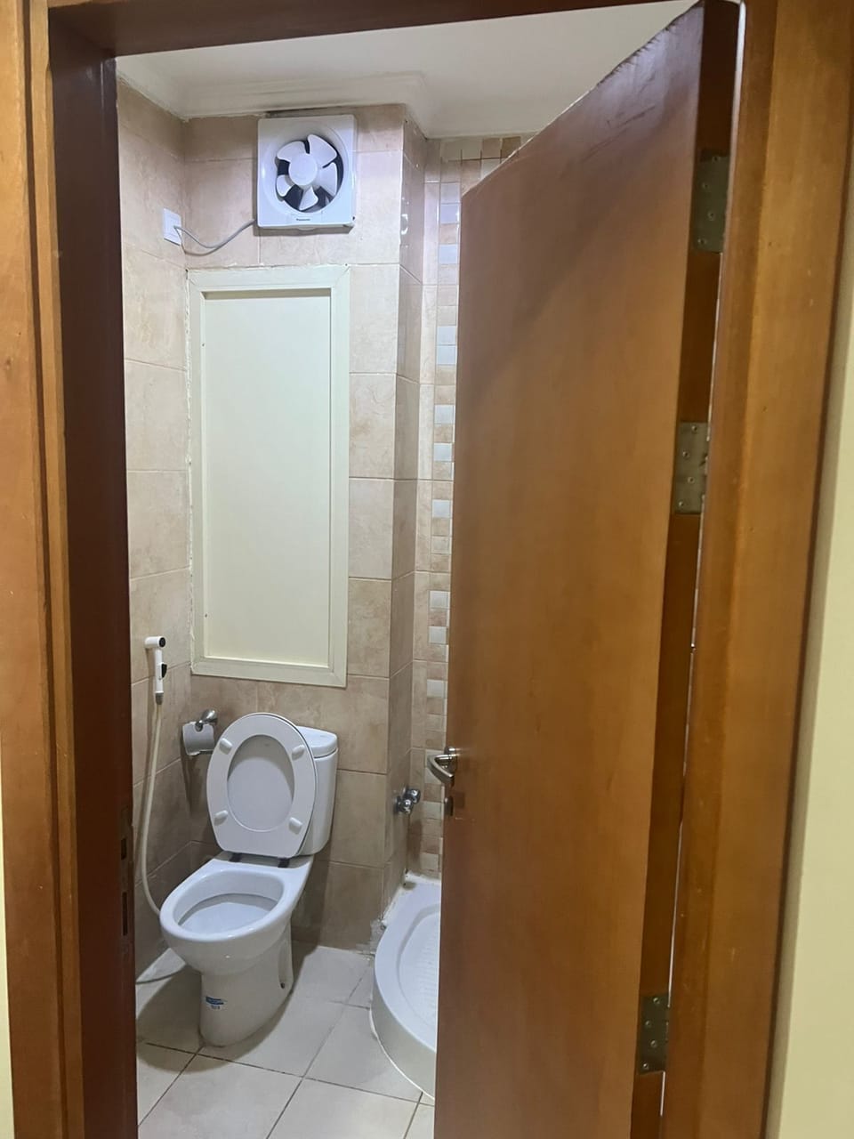 Economy Double Room, City View | Bathroom | Separate tub and shower, free toiletries, towels, soap