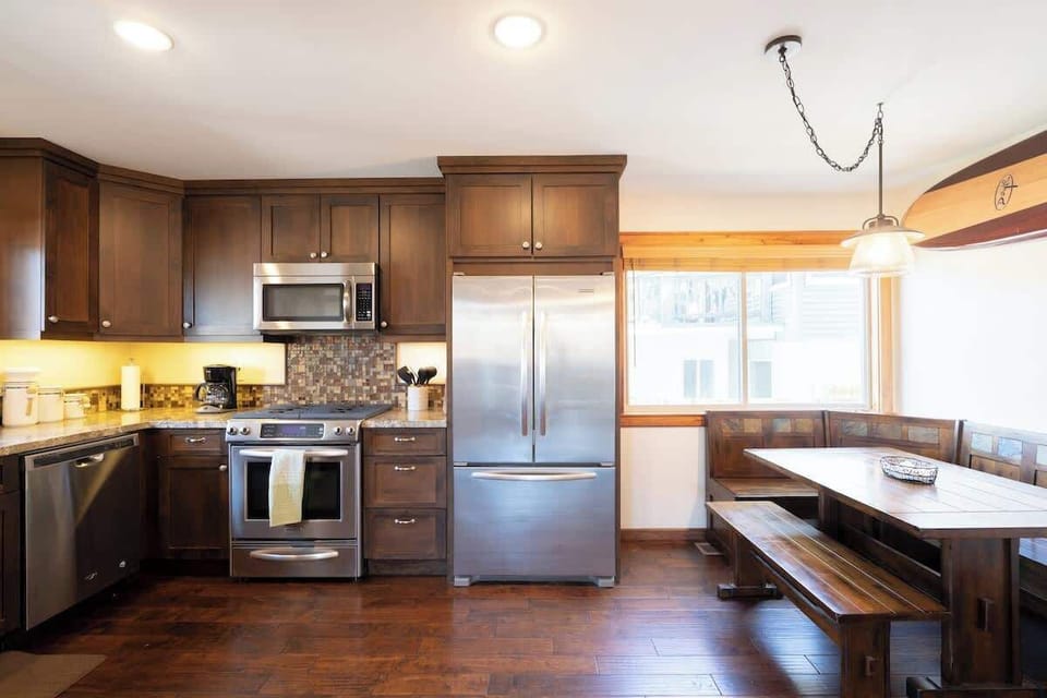 Fill up the French door fridge with produce from the local Farmers Market