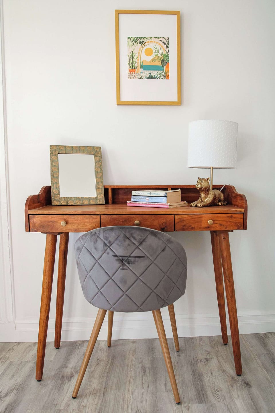 A quiet corner just for you. Our dedicated workspace offers the perfect blend of privacy and comfort, making it easy to focus on what matters most.