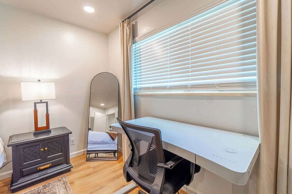 House, 1 Queen Bed with Sofa bed, Kitchen, Garden View (732 Vine) | Interior