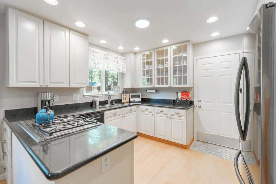 House, Multiple Beds, Patio, Garden View (Muse) | Private kitchen