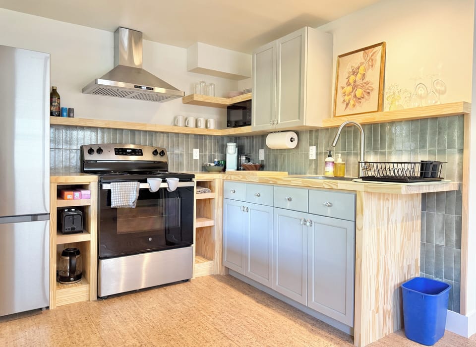 Chef-ready, non toxic kitchen with everything you need to cook and bake.