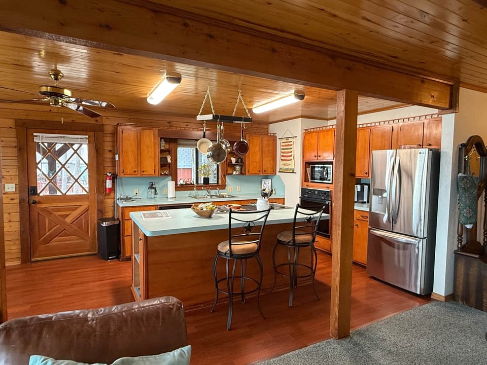 Callender Blue full kitchen