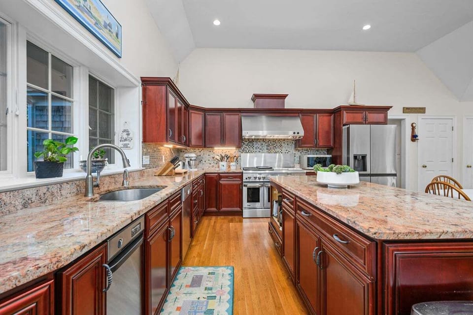 Large Kitchen for the family
