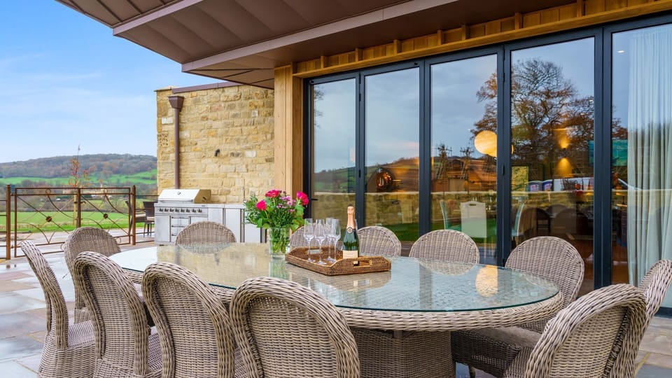 Badgerwood has a fabulous outdoor kitchen and dining area.