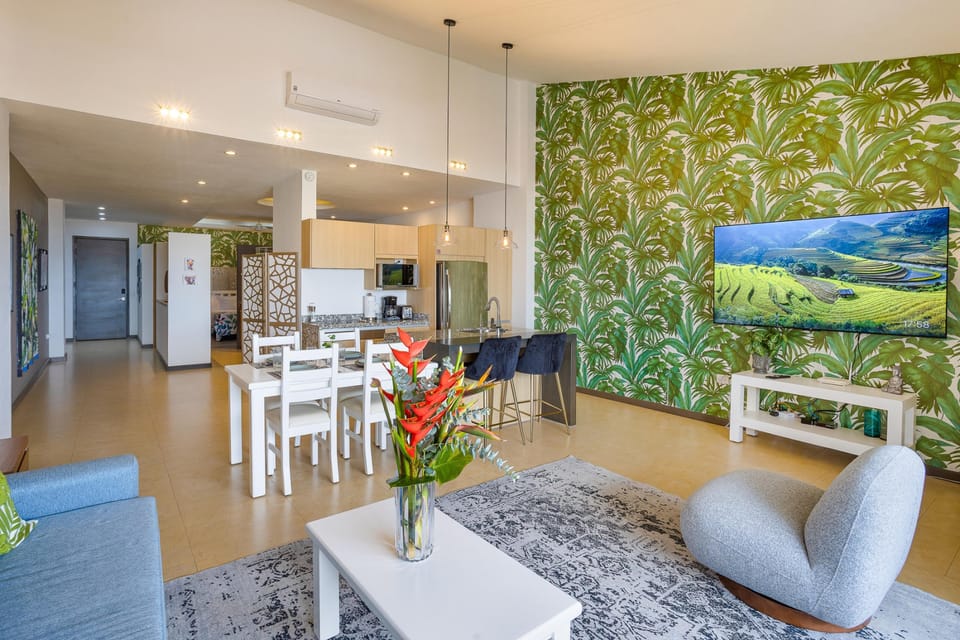 Condo - Image 7