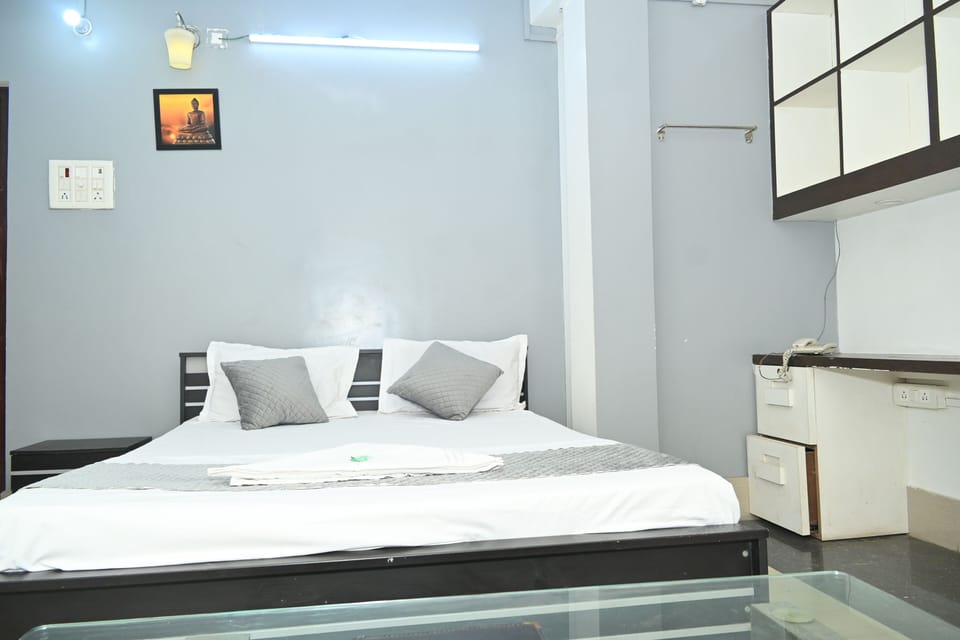 Executive Double or Twin Room | WiFi (free)