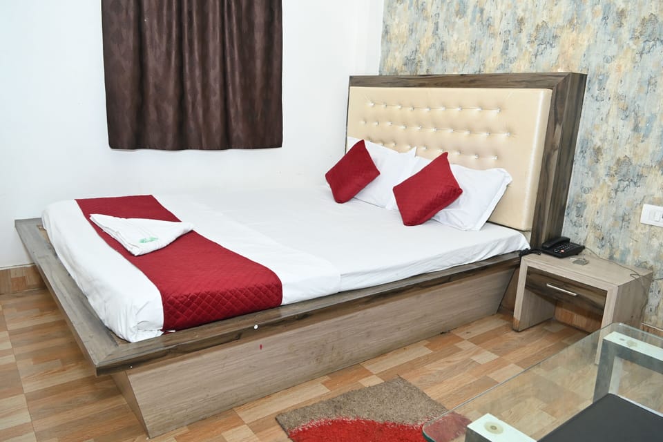 Luxury Double Room Single Use | WiFi (free)