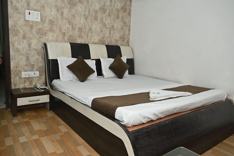 Executive Double or Twin Room | WiFi (free)
