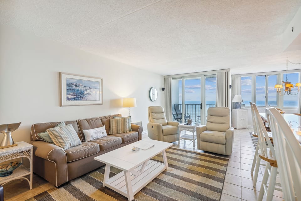 Floor Plan,Living Area,