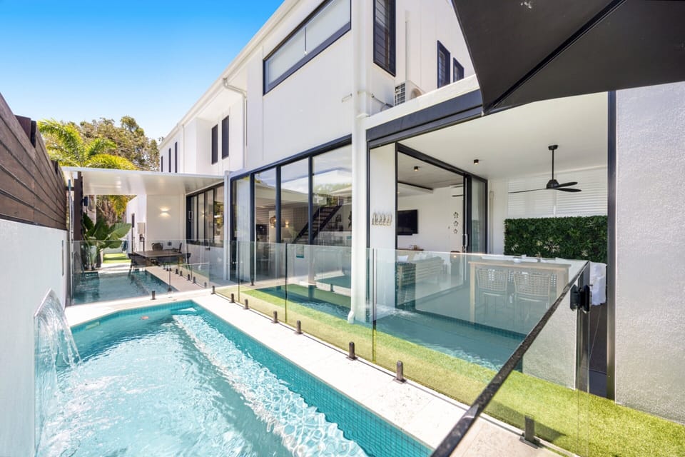 Apartment | Pool | Outdoor pool