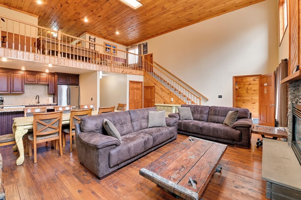 Apartment (4 Bedrooms) | Front of property