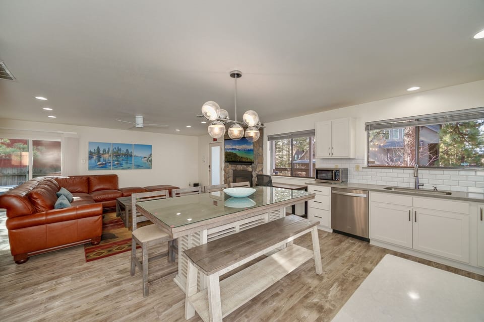 House, 3 Bedrooms | Interior