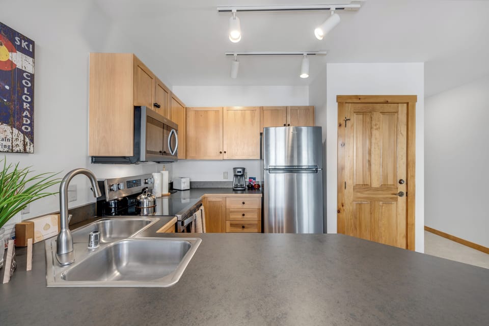 Spacious Kitchen