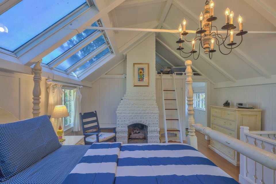 Upstairs, Primary Bedroom, Queen Bed, Gas Fireplace