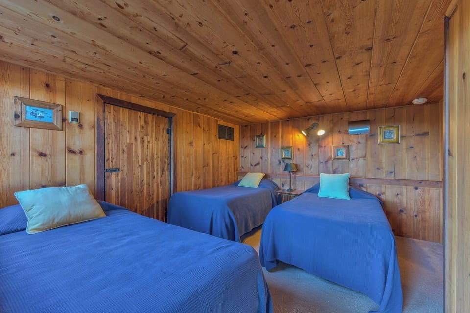 Bedroom #3, Three Twin Beds, Jack and Jill Bath  (Lower Level)