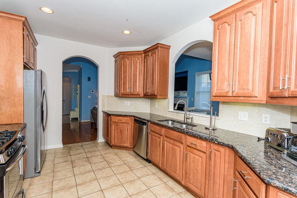 Kitchen view # 3