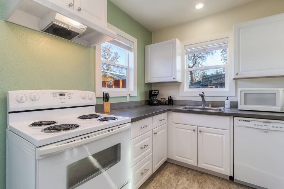 Kitchen with all the Essentials