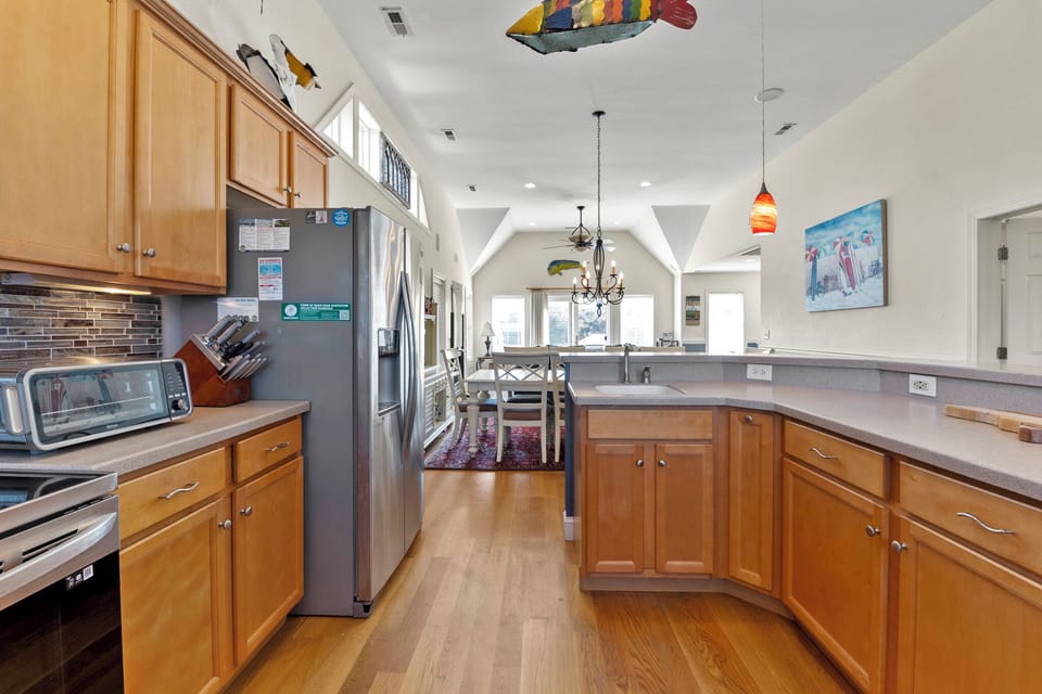 GR804: Kookoolamonga! | Top Level Kitchen