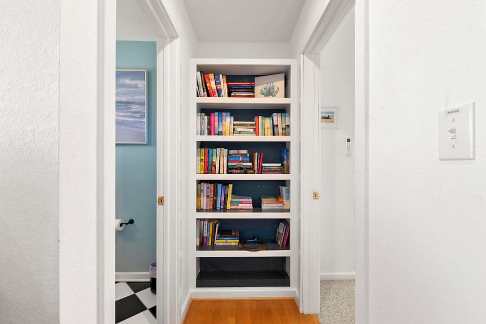 SN2705: Forever Salty | Top Level Living Area