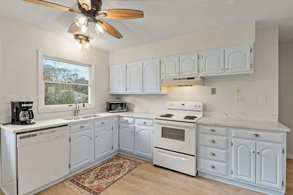 NHCA01: How Sweet the Sound | Kitchen