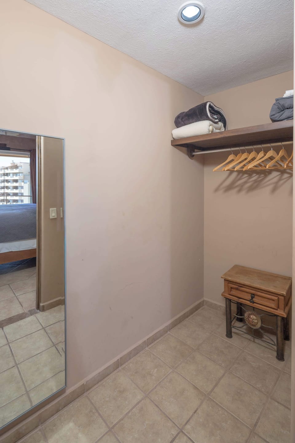 Rooms Closet