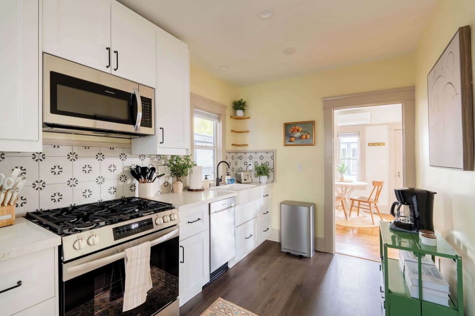 Everything you need for cooking or casual meals