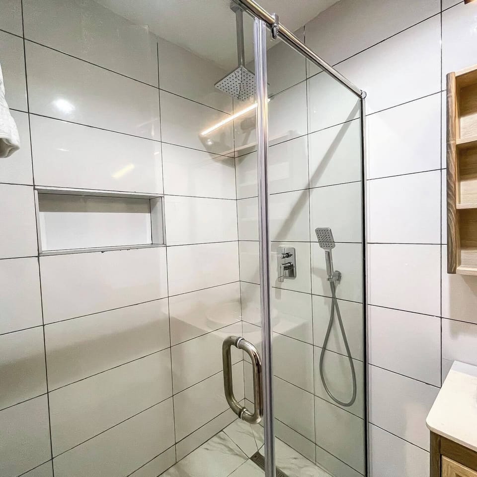 Family Room, Balcony, City View | Bathroom | Free toiletries, hair dryer, towels, soap