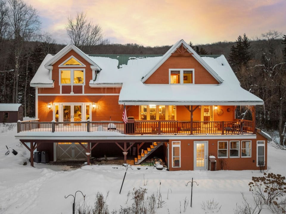 Your winter home base - cozy inside, quiet woods outside