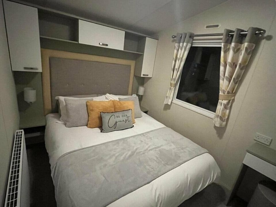 Combe Haven Holiday Park - Holiday Accommodation 17062 Cottage in Hastings