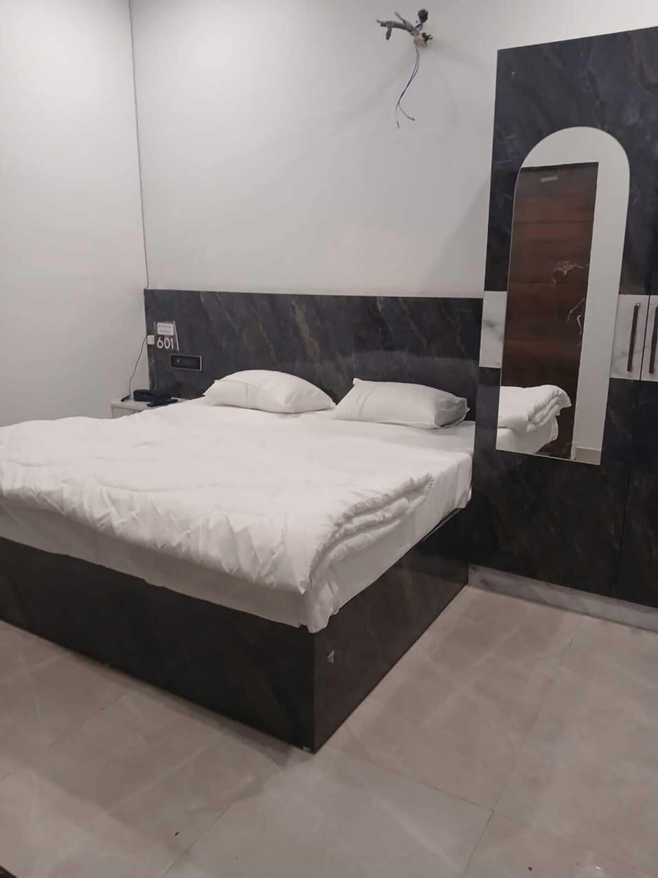 Laptop workspace, soundproofing, rollaway beds (surcharge), WiFi (free)