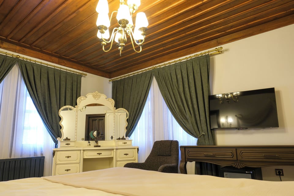Luxury Room | Premium bedding, free minibar, in-room safe, free WiFi