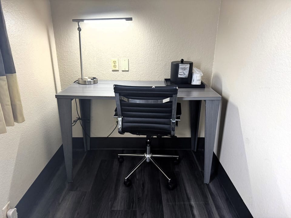 In-room safe, desk, iron/ironing board, free WiFi