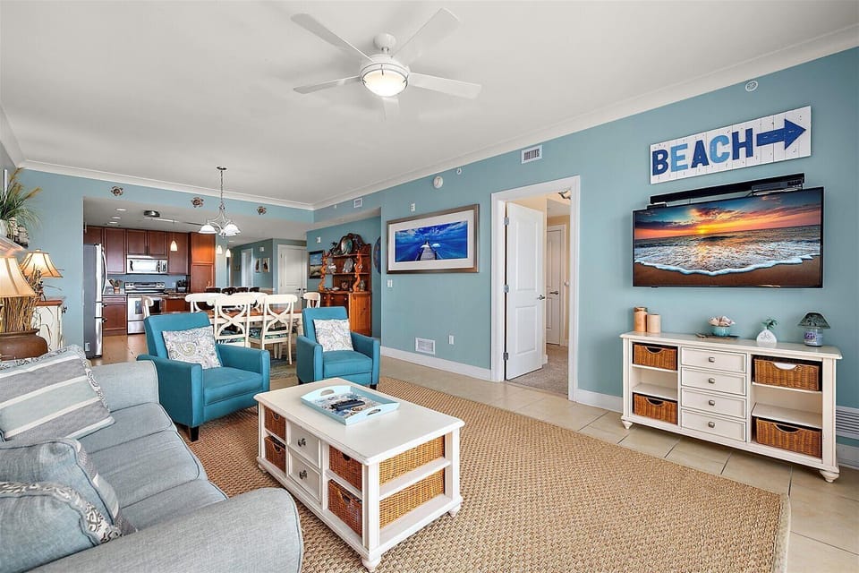 LIVING-AREA