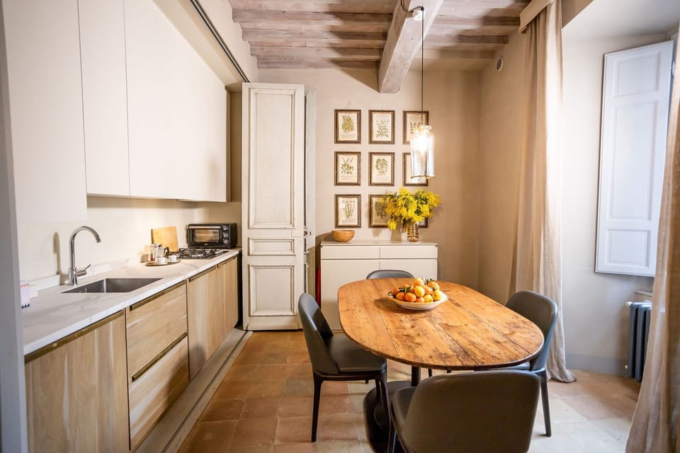 Apartment (2 Bedrooms) | Private kitchen | Fridge, microwave, stovetop, dishwasher