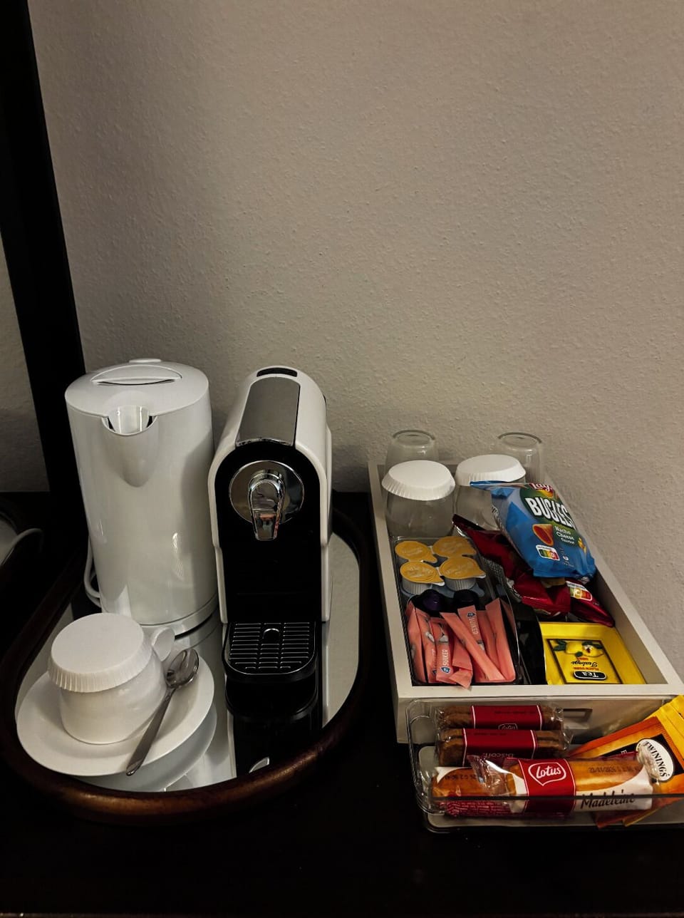 Deluxe Studio Suite | Coffee and/or coffee maker