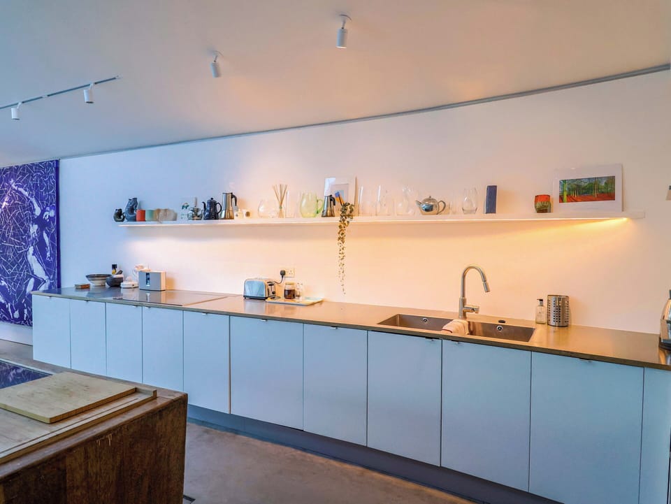 Dishwasher, cookware/dishes/utensils