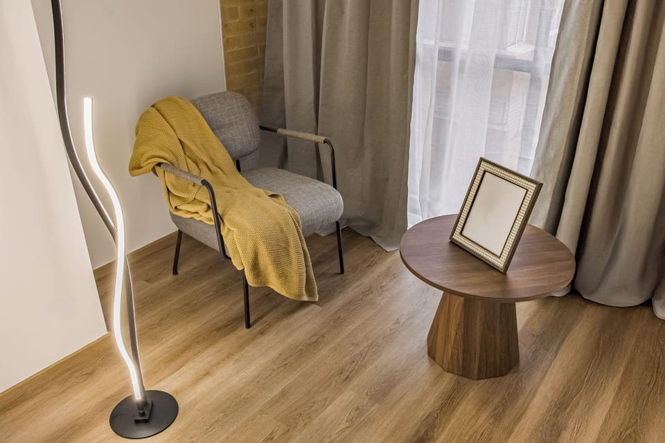 Comfort Apartment | Living area | Smart TV
