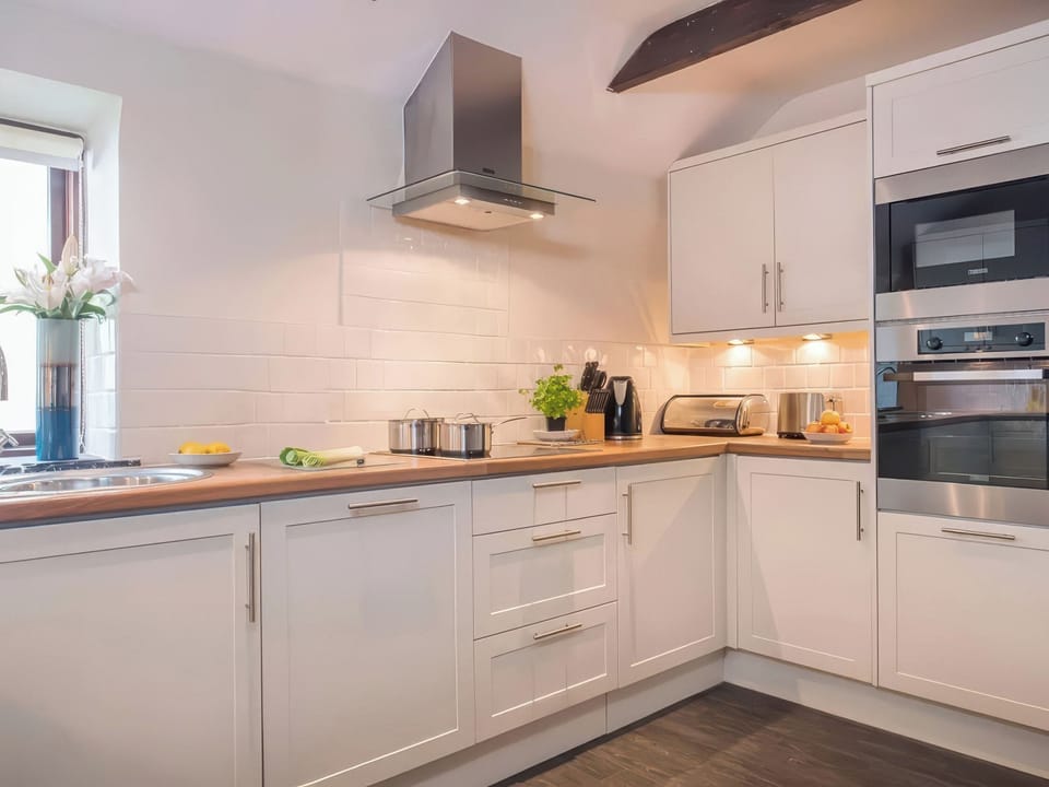 Fridge, microwave, dishwasher, toaster