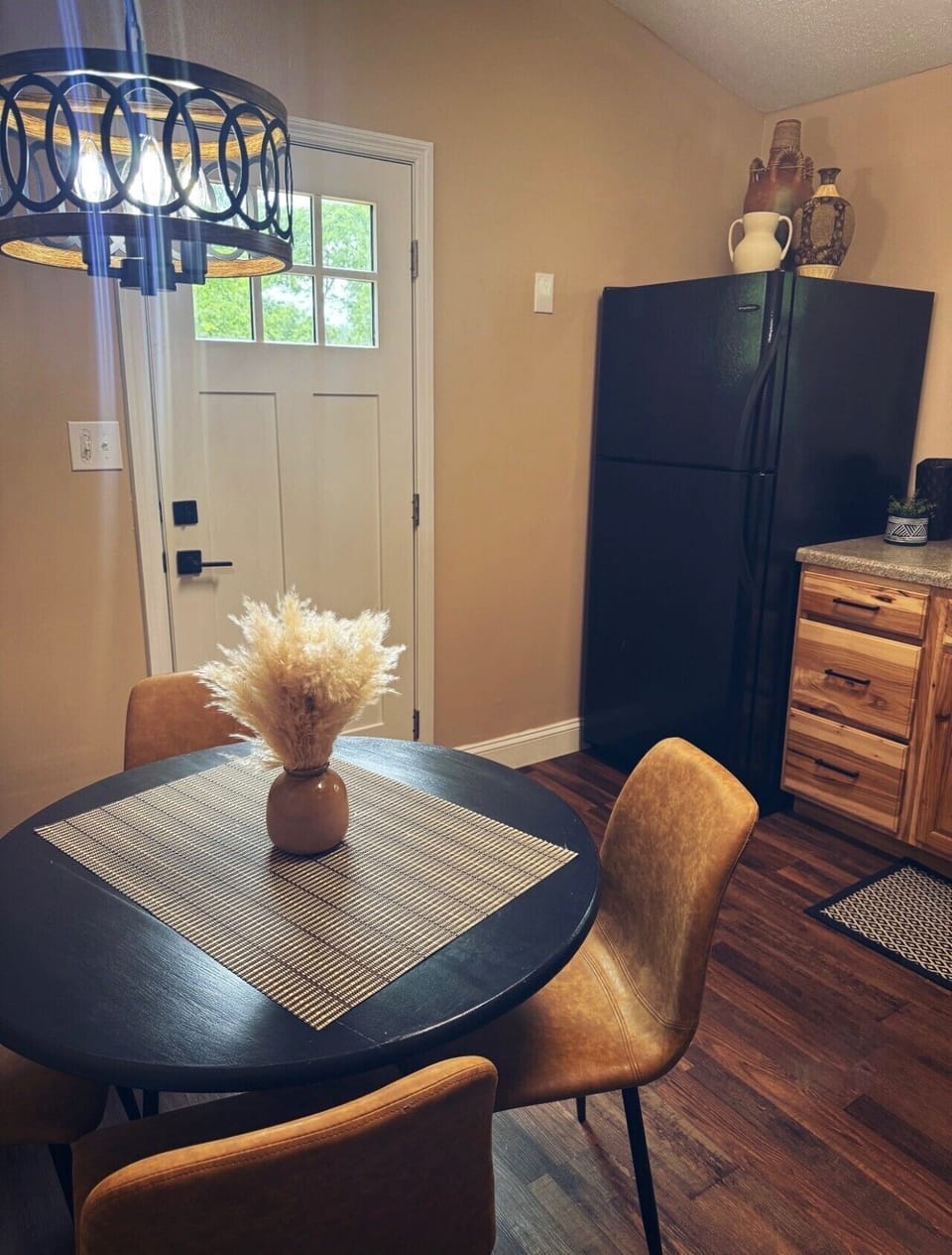 Kitchen table with 4 chairs
