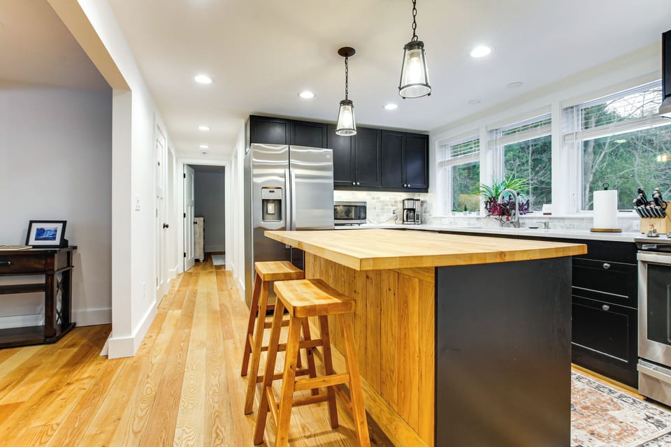 Kitchen | Coffee Maker | Dishwasher | 1st Floor