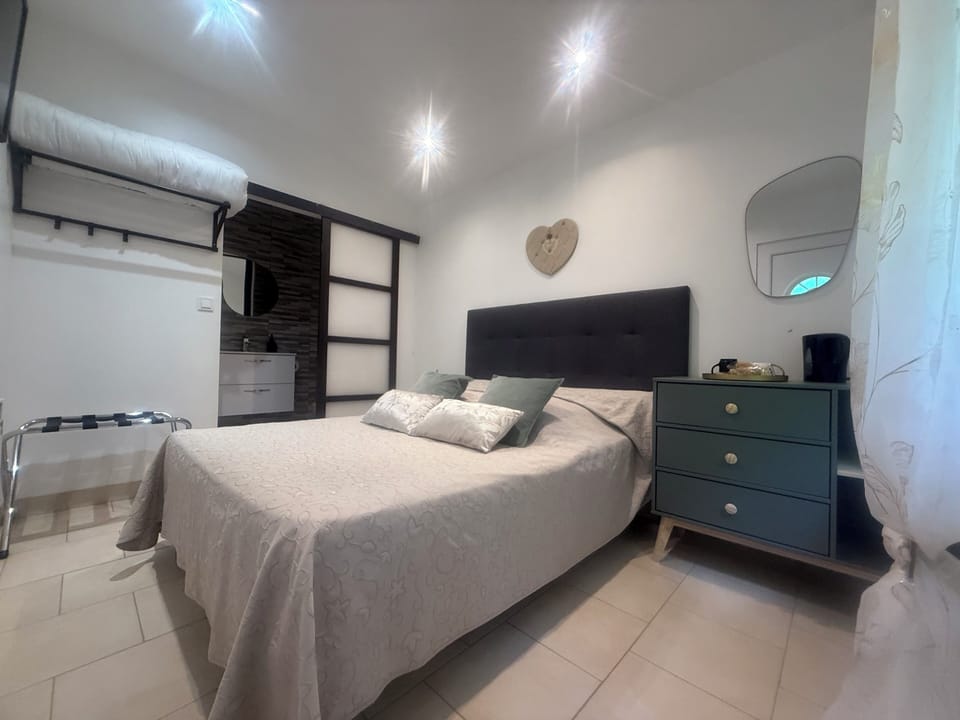 Comfort Double Room, Patio, Lake View | Free WiFi