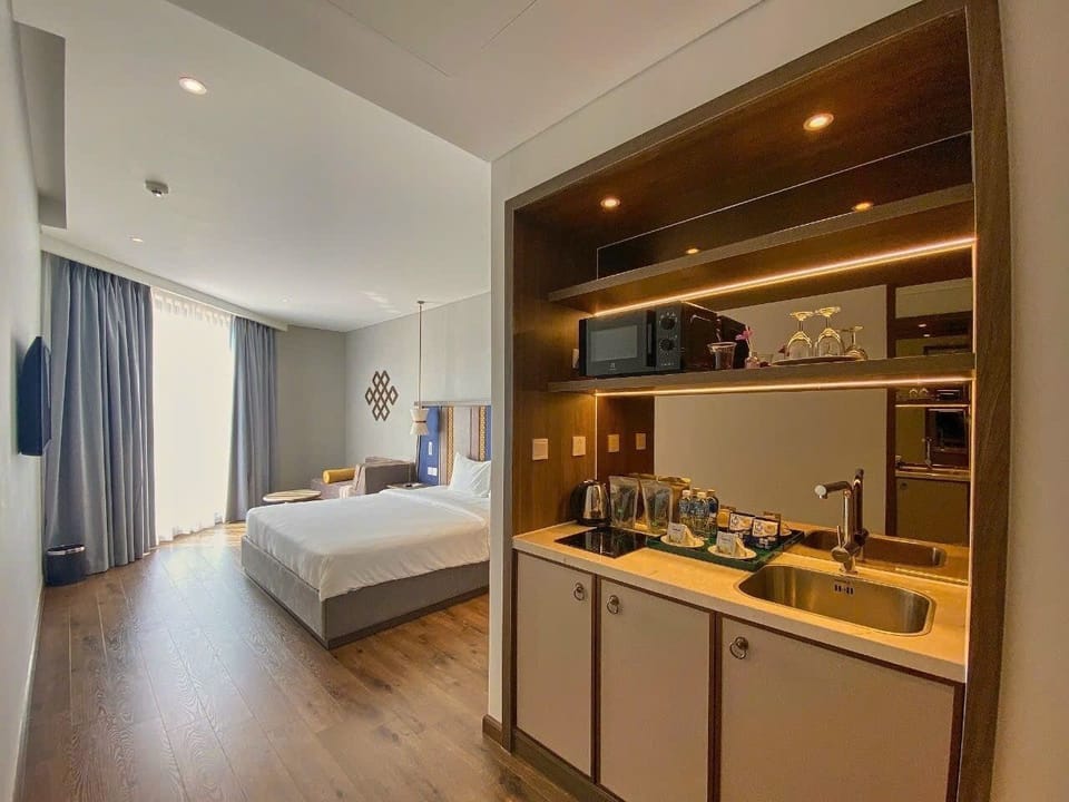 In-room safe, desk, laptop workspace, blackout drapes