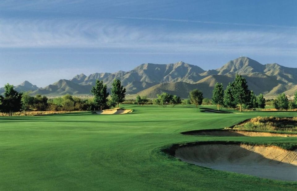 Ask us about our Golf Deals! We partner with all of the premier courses in the Scottsdale and Phoenix area. This includes Talking Stick Golf Club which offers scenic golfing featuring 2 courses, wide fairways, a pro shop & a restaurant
