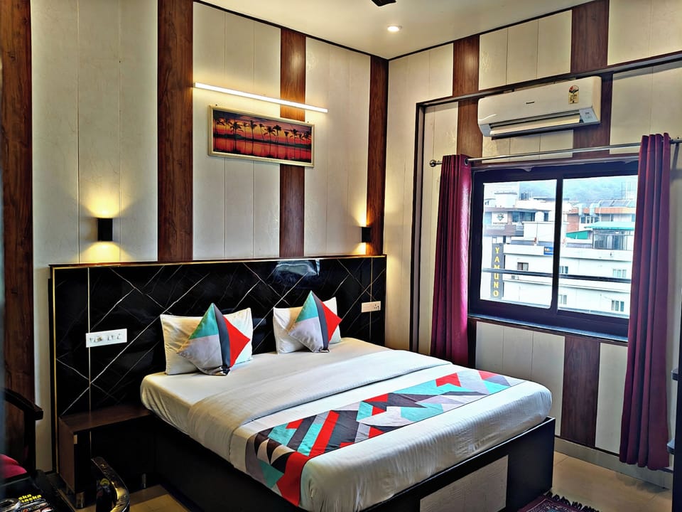 Deluxe Double Room, Mountain View | Free WiFi