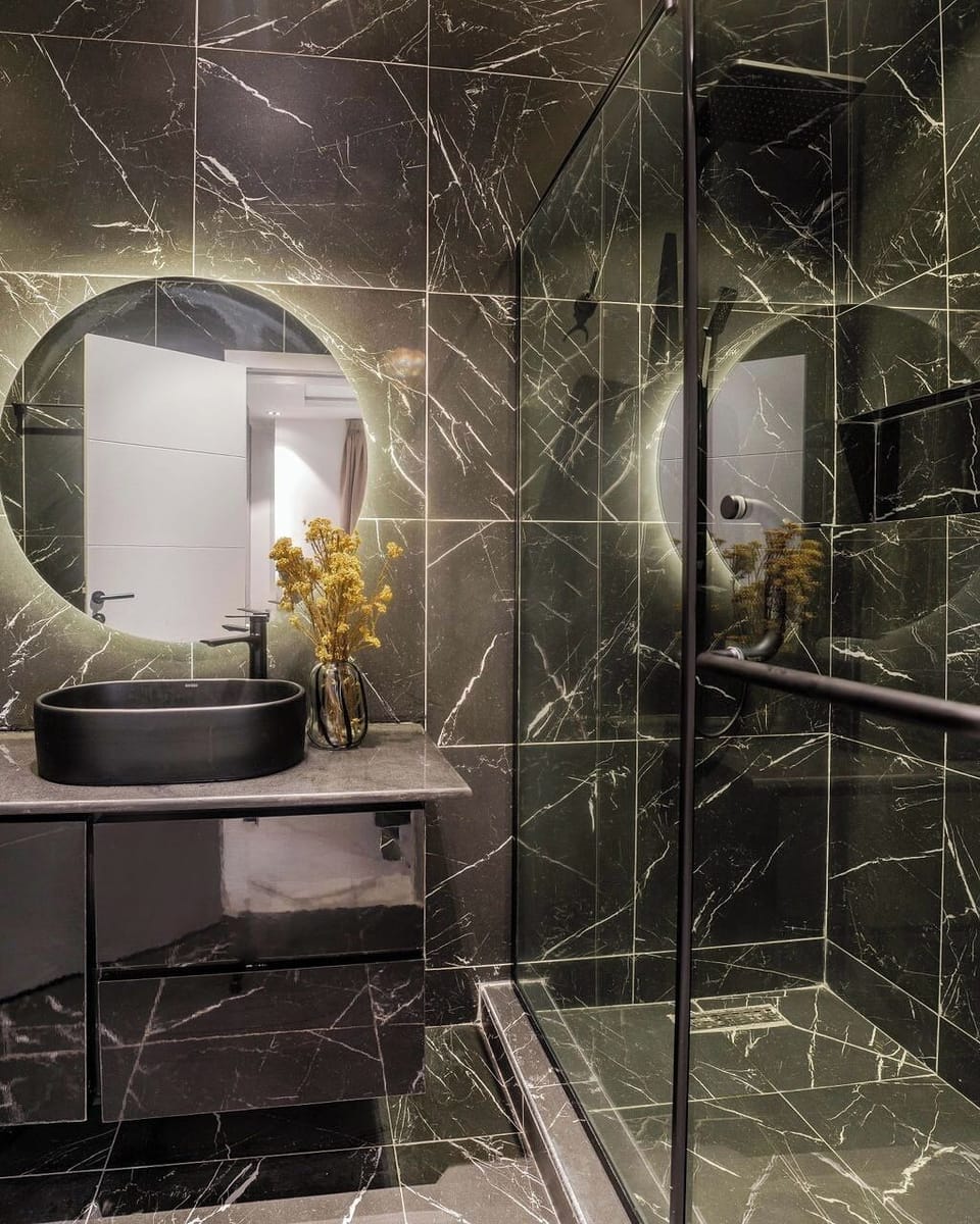 Economy Apartment, Balcony, City View | Bathroom | Free toiletries, hair dryer, towels, soap